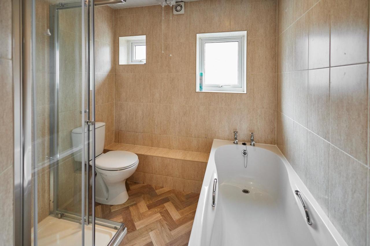 Host & Stay - Greens Yard House Уитби Экстерьер фото